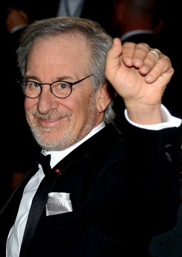 423px-Steven_Spielberg_Cannes_2013